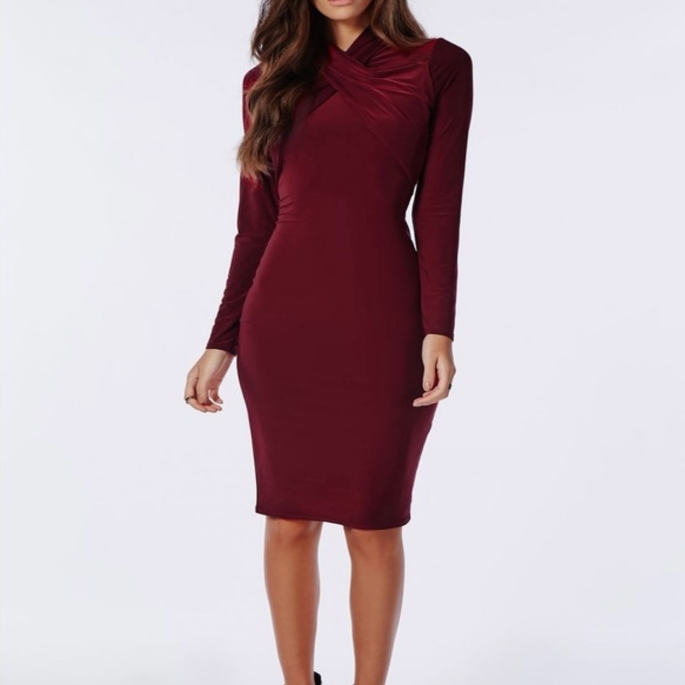 NWT’S!  MISSGUIDED CRISS CROSS FRONT WRAP DRESS!